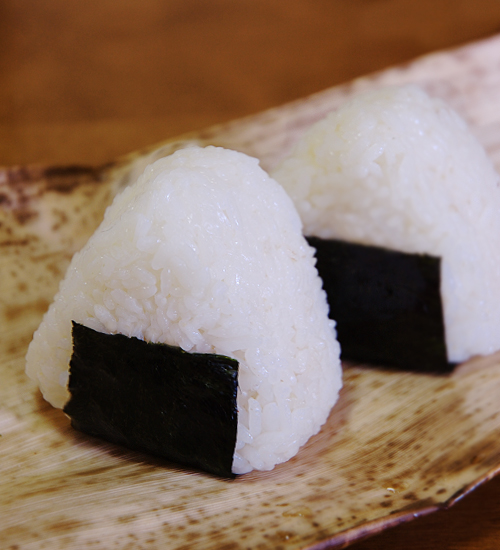Onigiri! The popular rice ball of Japanese culture | COSMOS TOKYO
